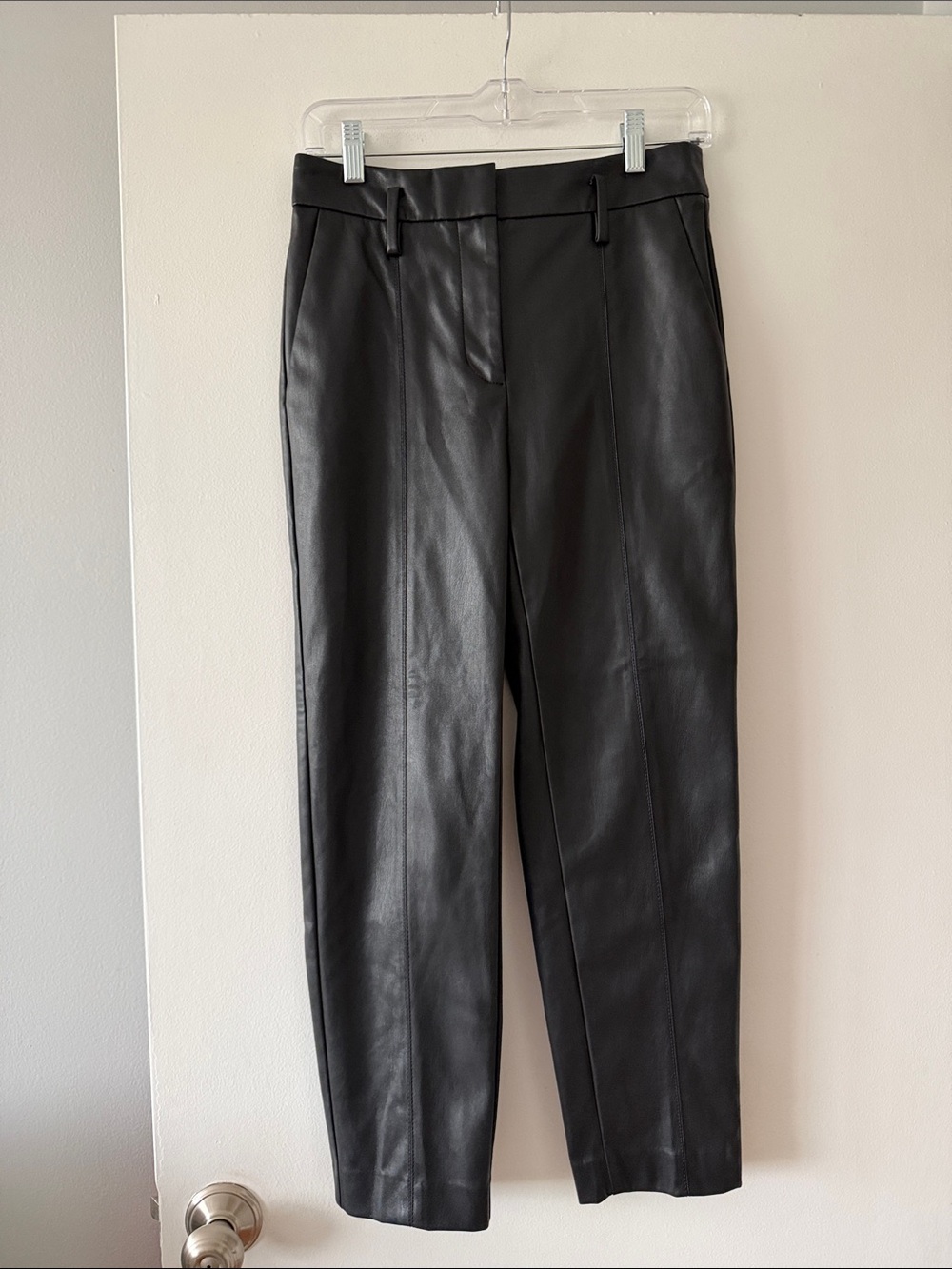 Black Faux Leather High-Rise Fit Ankle Pants Ann Taylor Petite - Size 2P EUC